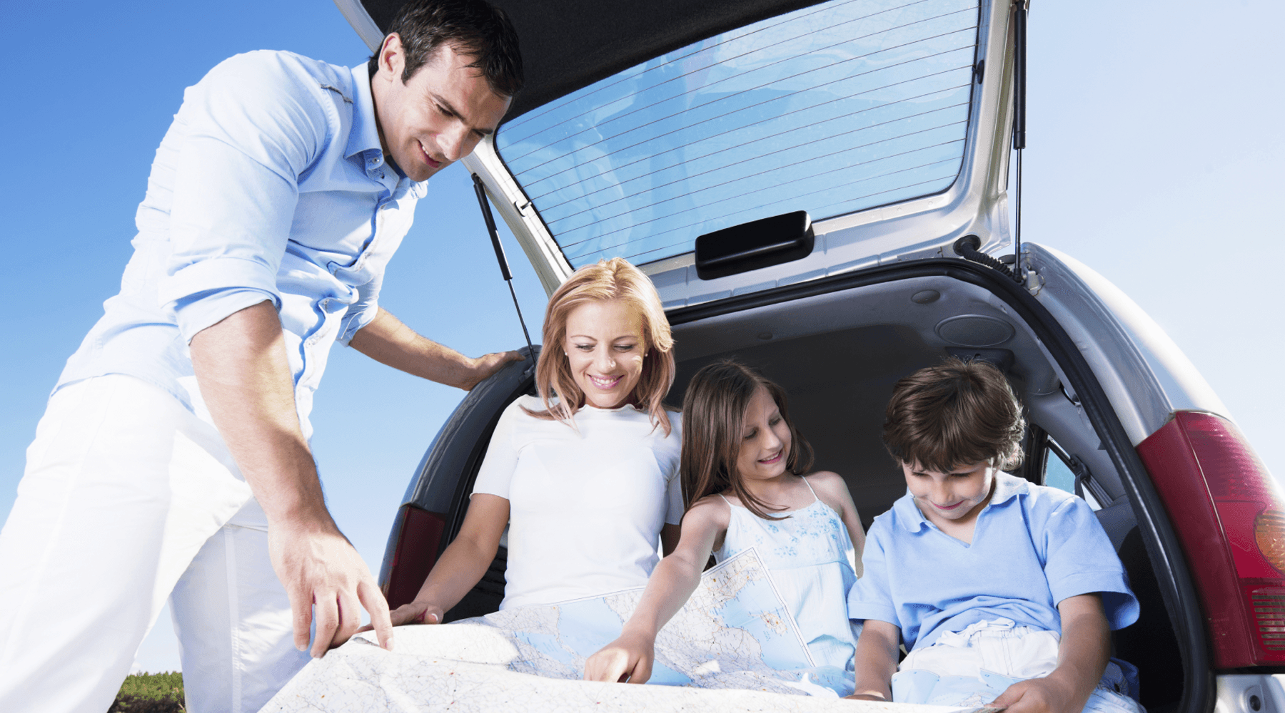 Handy Tricks for Parents To Make Family Summer Trips Less Messy