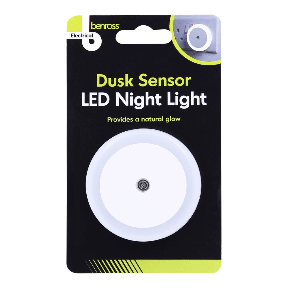 Benross LED Night Light With Dusk Sensor
