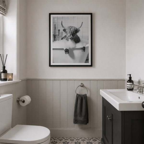Highland Cow Bathtub Wall Art - Monochrome - 40 x 50cm