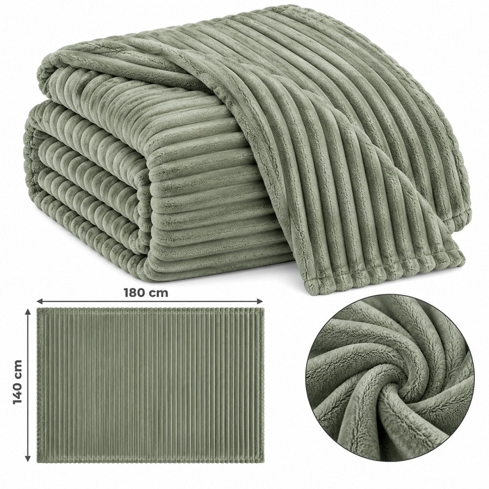 Ribbed Throw Soft Green 140x180cm | Cosy Home Accessory