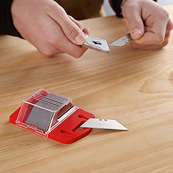 Dekton 50pc Carbon Steel Utility Blades | Compact Design with Integrated Blade Storage