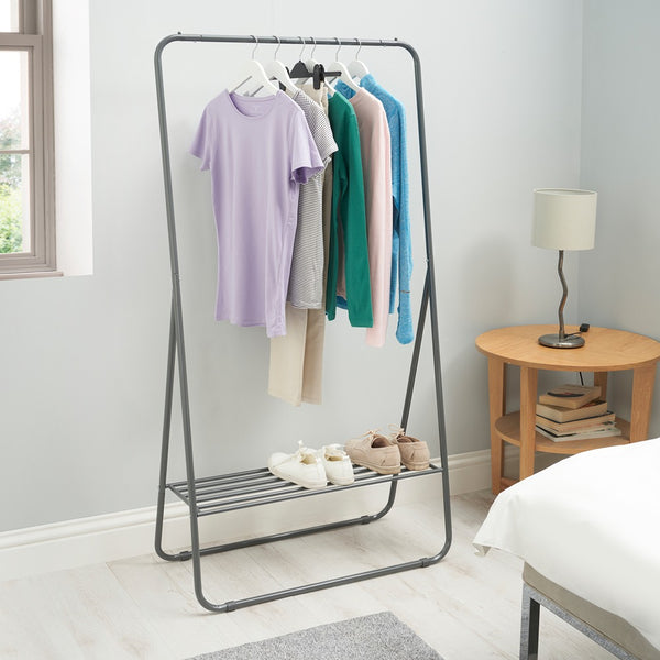 Black & Decker Minimalist Clothes Rail