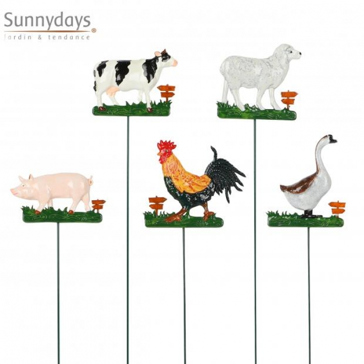Sunnydays Whimsical Farm Animal Garden Decorations on Stick | Weather-Resistant Materials