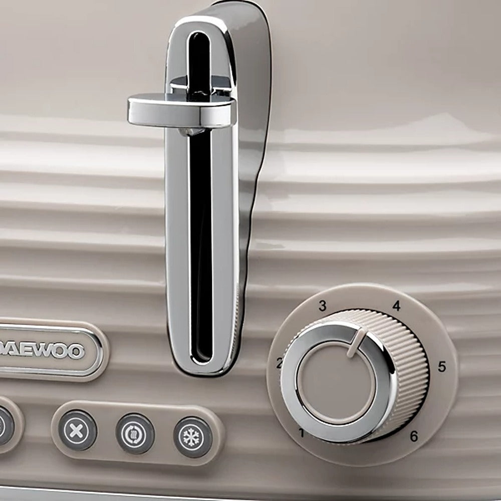 Daewoo Sienna Taupe 4 Slice Toaster | Defrost, Reheat, Cancel