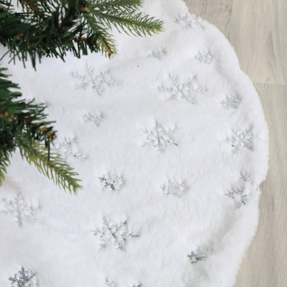 Christmas Plush White Snowflake Pattern Tree Skirt | Hides Stand, Quick Setup