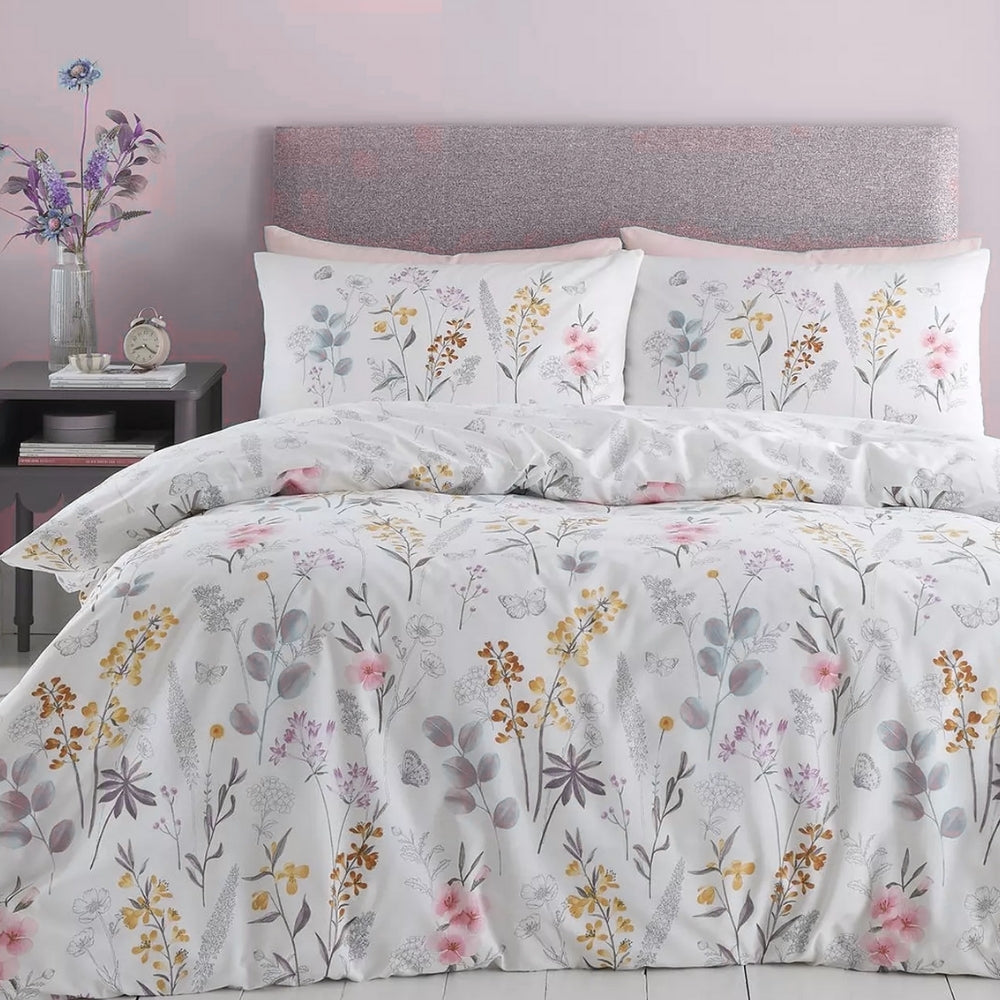Catherine Lansfield Emilia Floral White Reversible Quilt Set | Single