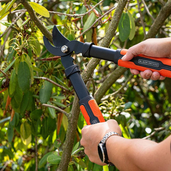 Black + Decker Bypass Lopper 15 inches