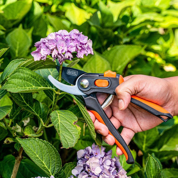 Black + Decker Bypass Pruner 20.3cm