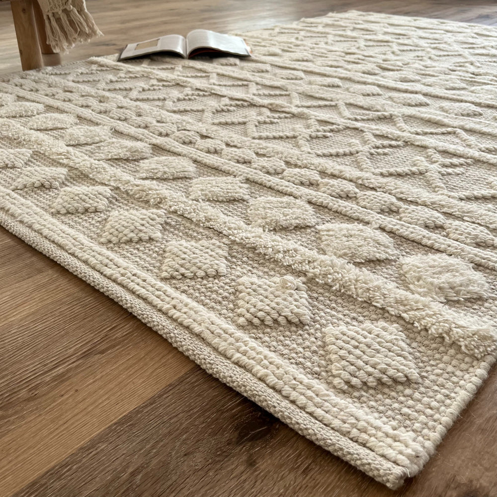 Zephyr Cream Textured Wool Runner Rug - Geometric Pattern, 70 x 140cm