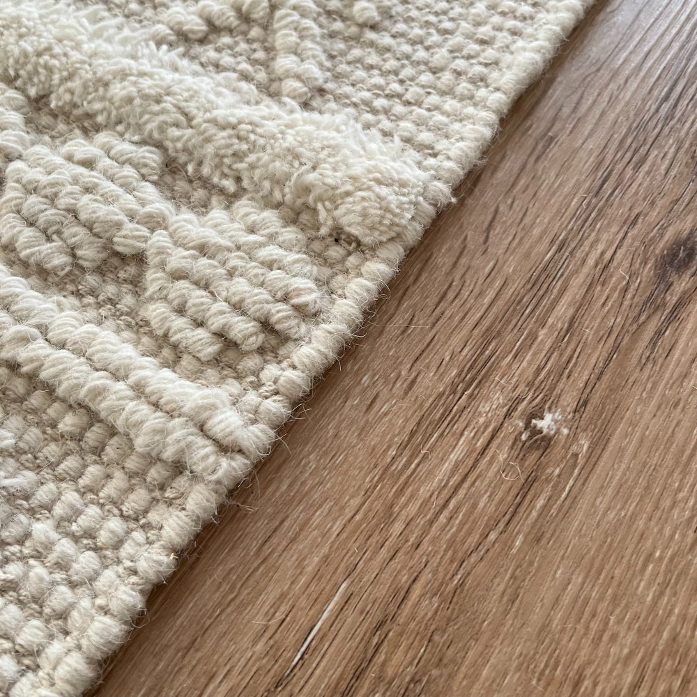 Zephyr Cream Textured Wool Runner Rug - Geometric Pattern, 70 x 140cm