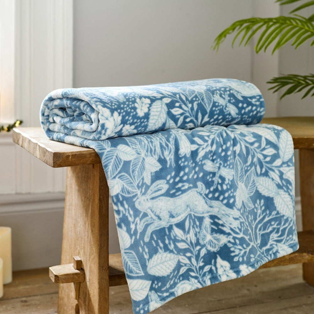 Autumn Collection Winter Forest Ocean Throw | 140x180cm Blue