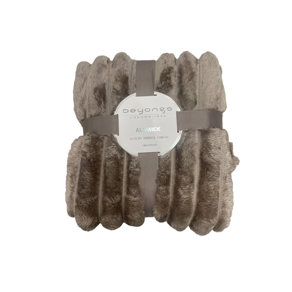 Alnwick Ribbed Throw Putty | Soft & Cozy