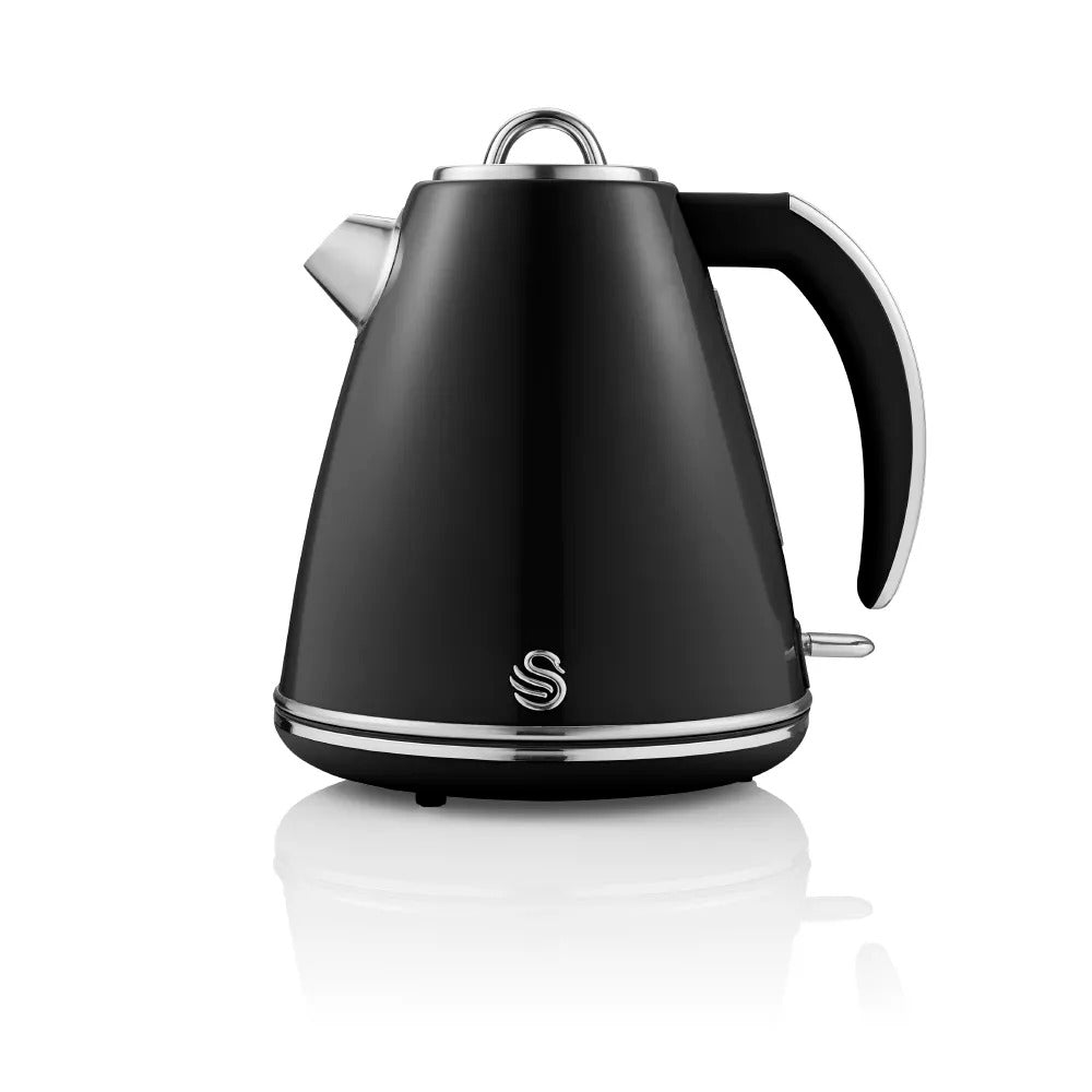 Swan Retro Electric Jug Kettle | 1.5L, Black, Cordless, Chrome Accents