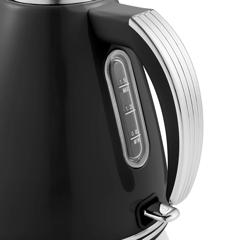 Swan Retro Electric Jug Kettle | 1.5L, Black, Cordless, Chrome Accents