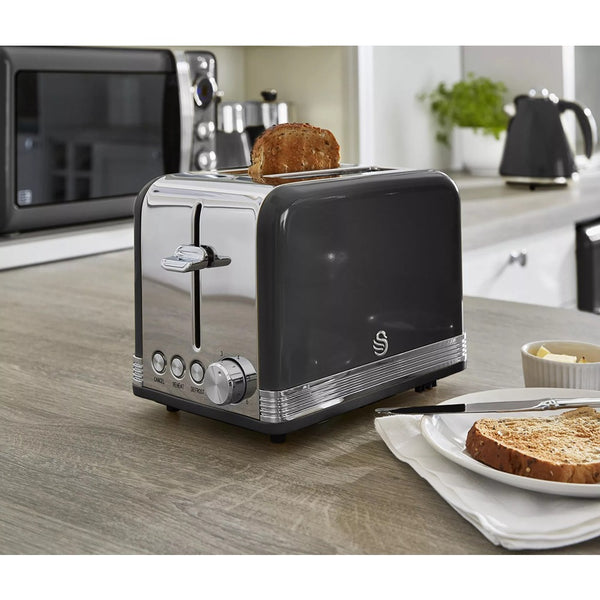 Swan Retro Black 4 Slice Toaster | Browning Control, Cancel, Reheat, Defrost