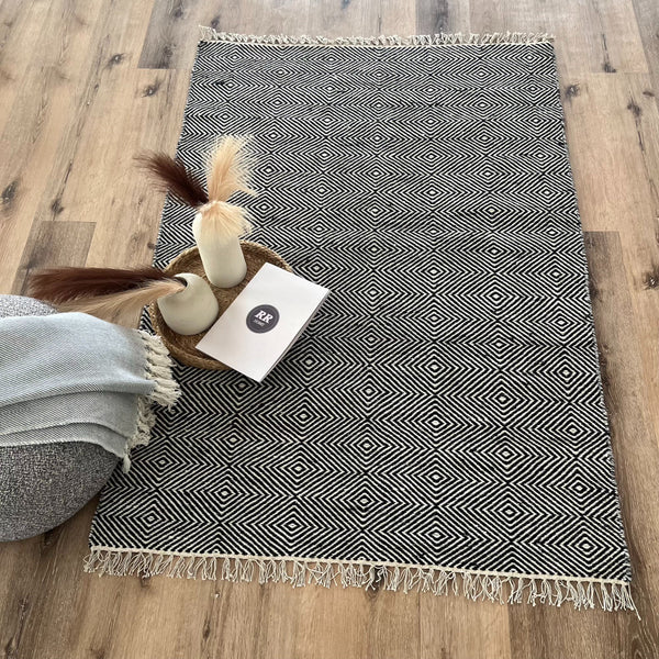 Rolf Black and White Geometric Diamond Wool Rug - Fringed, 120 x 180cm