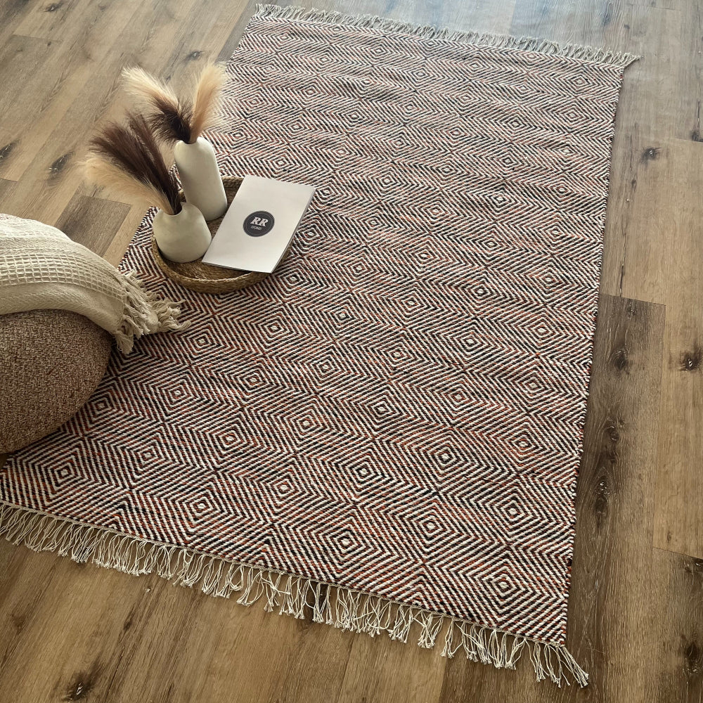 Rolf Fringed Geometric Diamond Wool Rug - Rust/Black, 120 x 180cm