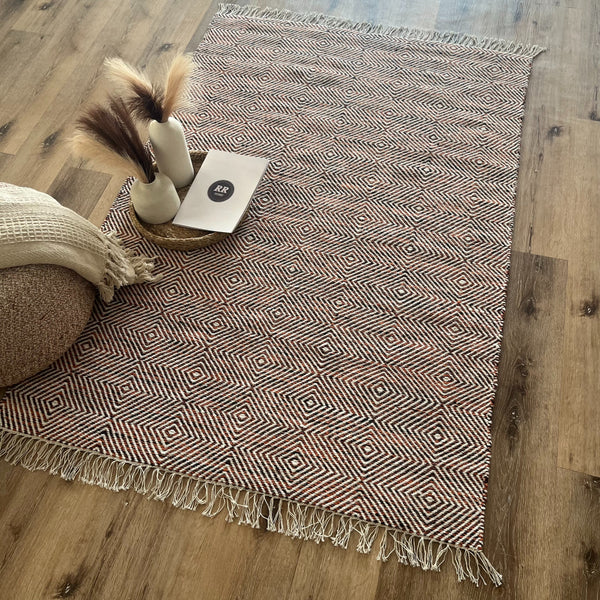 Rolf Fringed Geometric Diamond Wool Rug - Rust/Black, 120 x 180cm
