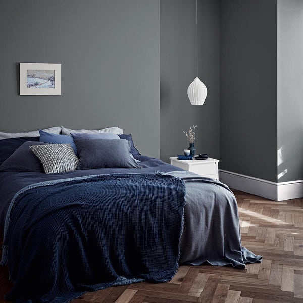 Crown Walls & Ceilings Mid Sheen Emulsion Paint | City Break - Choice Stores