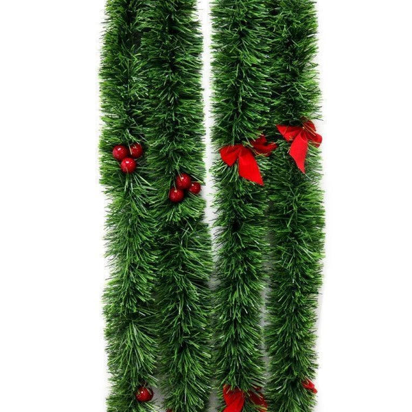 Green Chunky Tinsel Berry & Bows 2.4mtr - Choice Stores