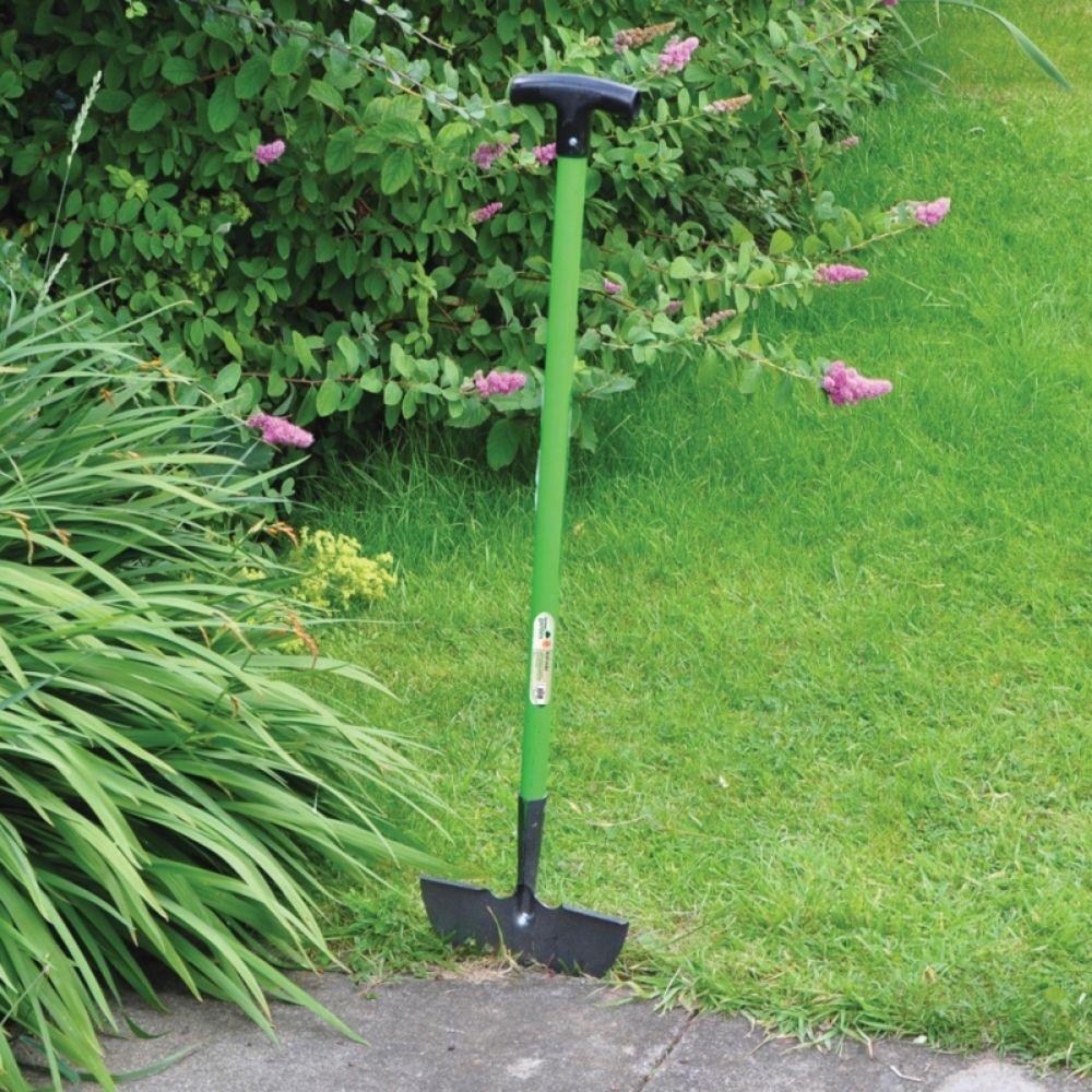 Kingfisher Lawn Edging Tool - Choice Stores