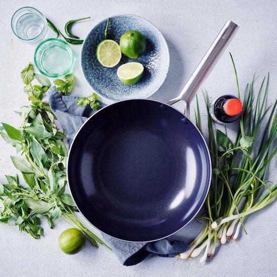 Royal Van Kempen & Begeer Wok with Lid | 28cm - Choice Stores