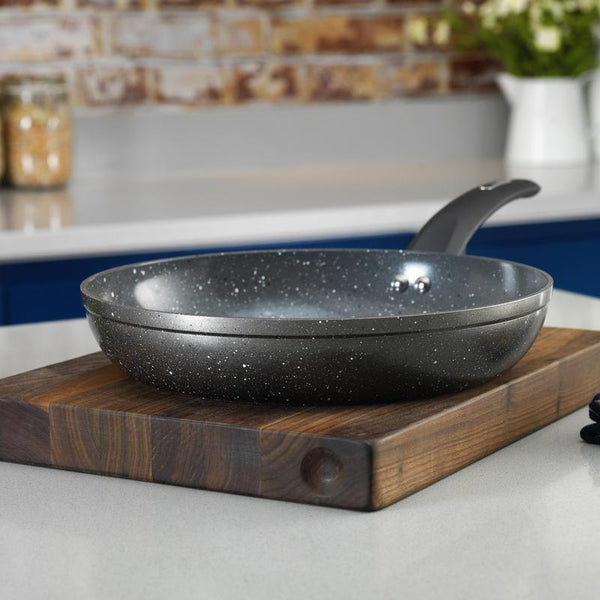 Tower Cerastone Forged Frying Pan Graphite - Choice Stores
