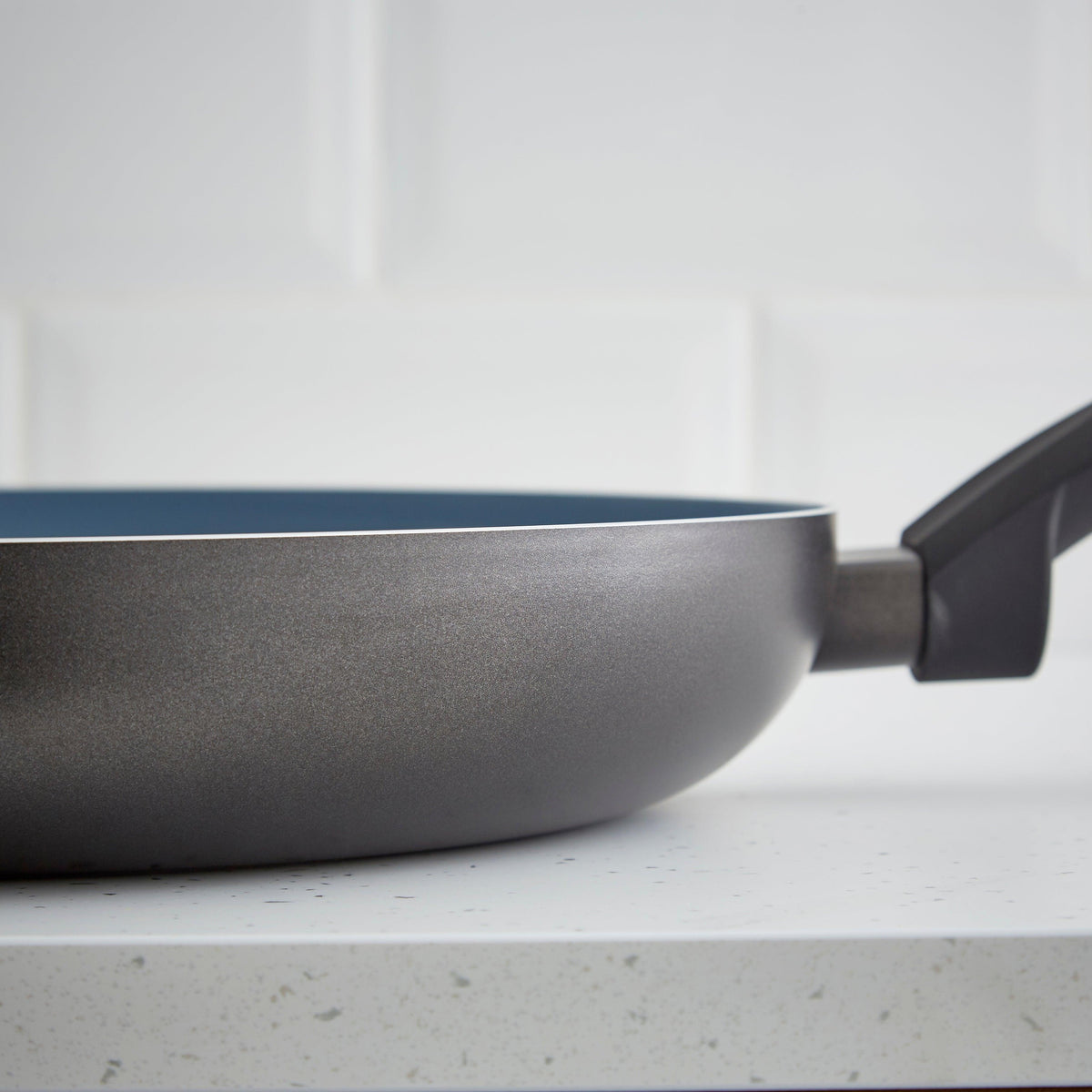 Tower Cerasure Non-Stick Frying Pan | 30cm - Choice Stores